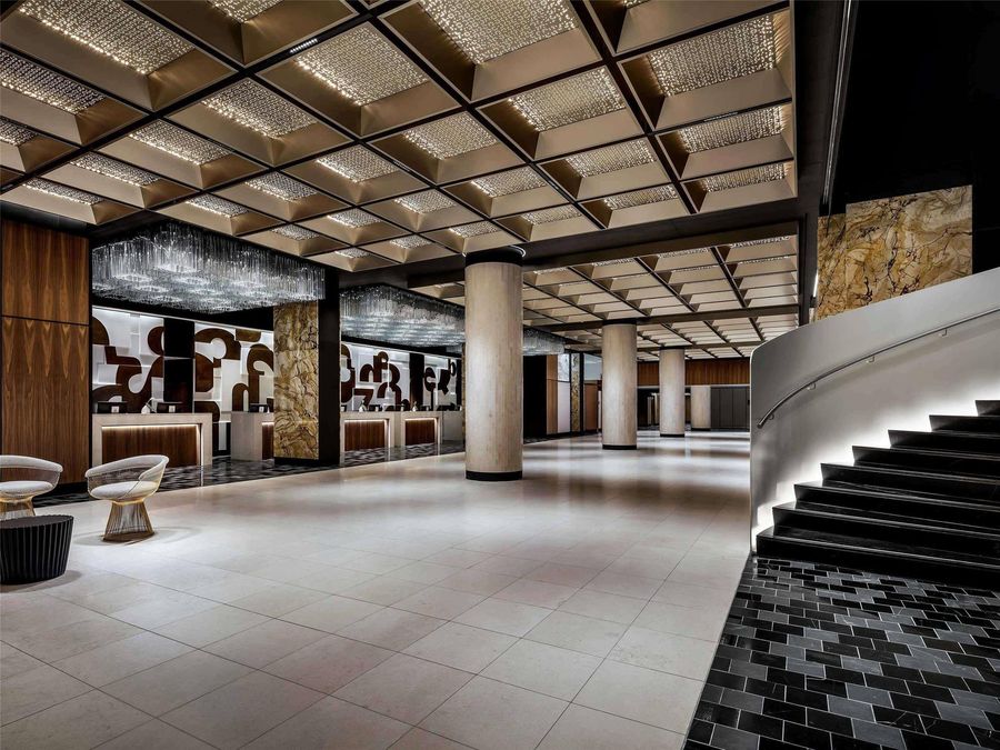 Fairmont The Queen Elizabeth, photo 7
