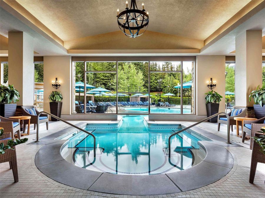 Fairmont Chateau Whistler, photo 5