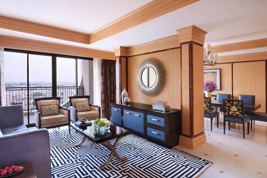 The Ritz-Carlton Abu Dhabi, Grand Canal, photo 5