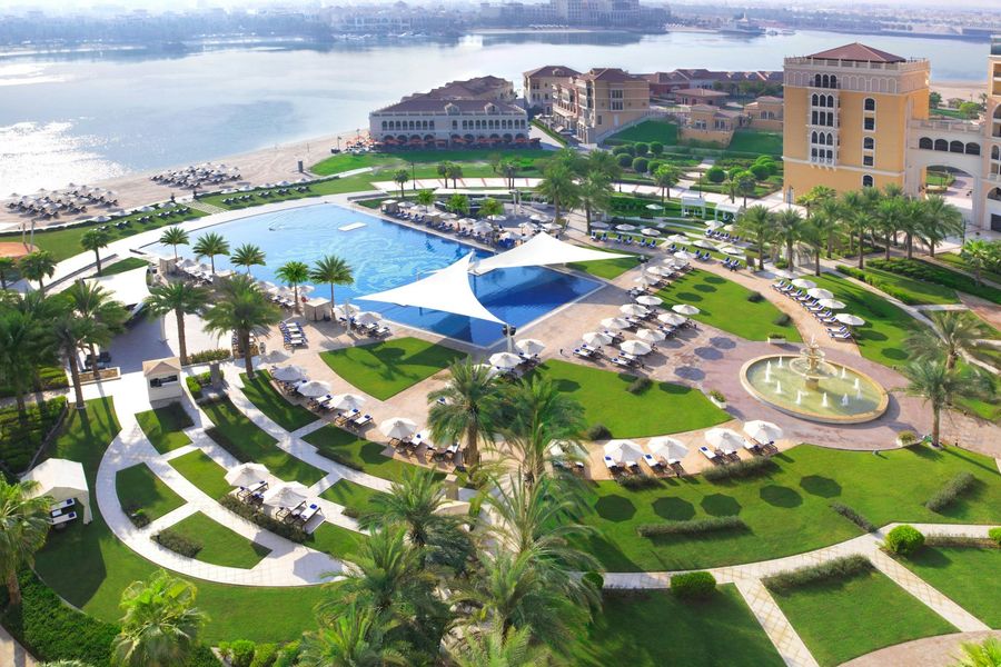 The Ritz-Carlton Abu Dhabi, Grand Canal, photo 3