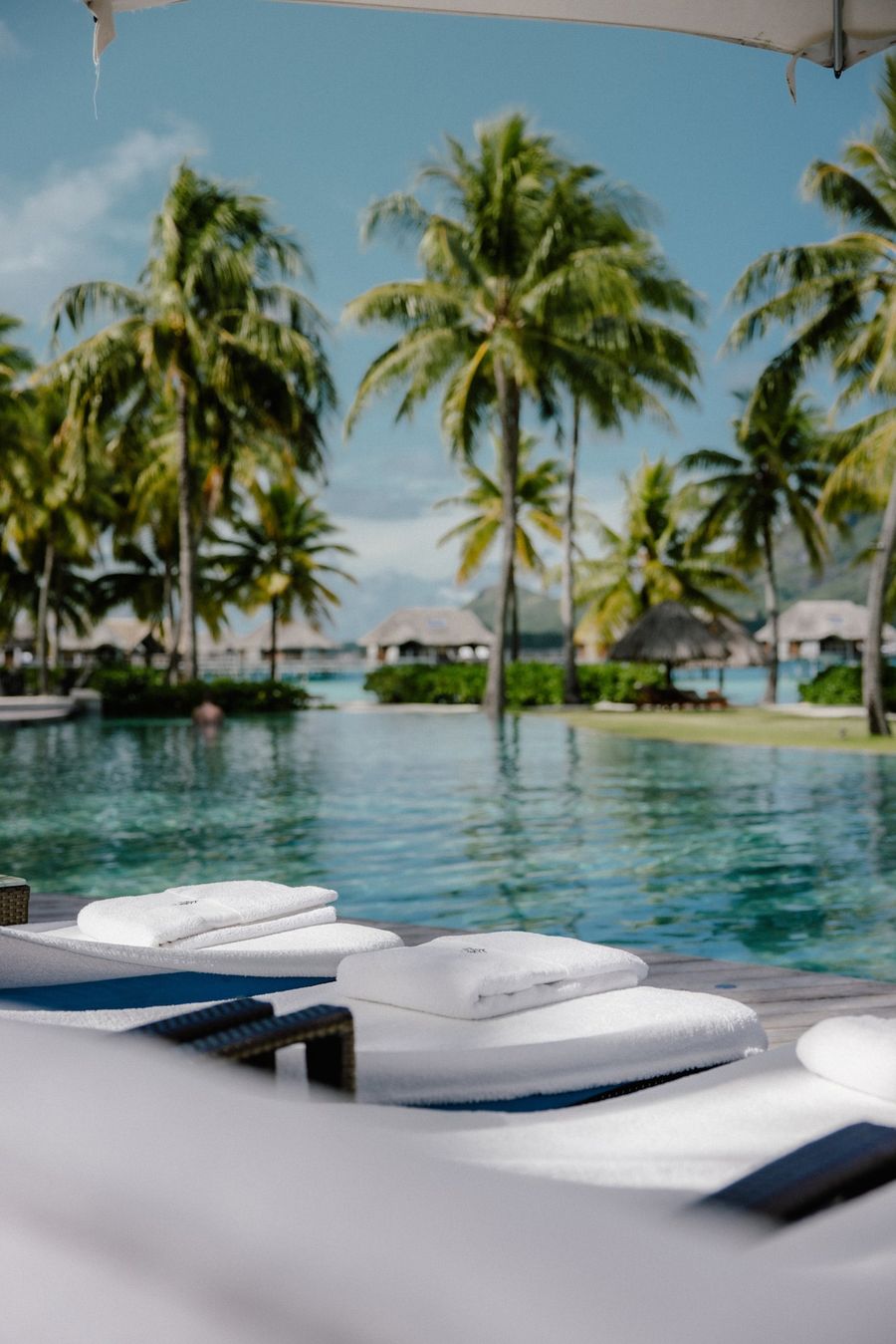 Four Seasons Resort Bora Bora, photo 6
