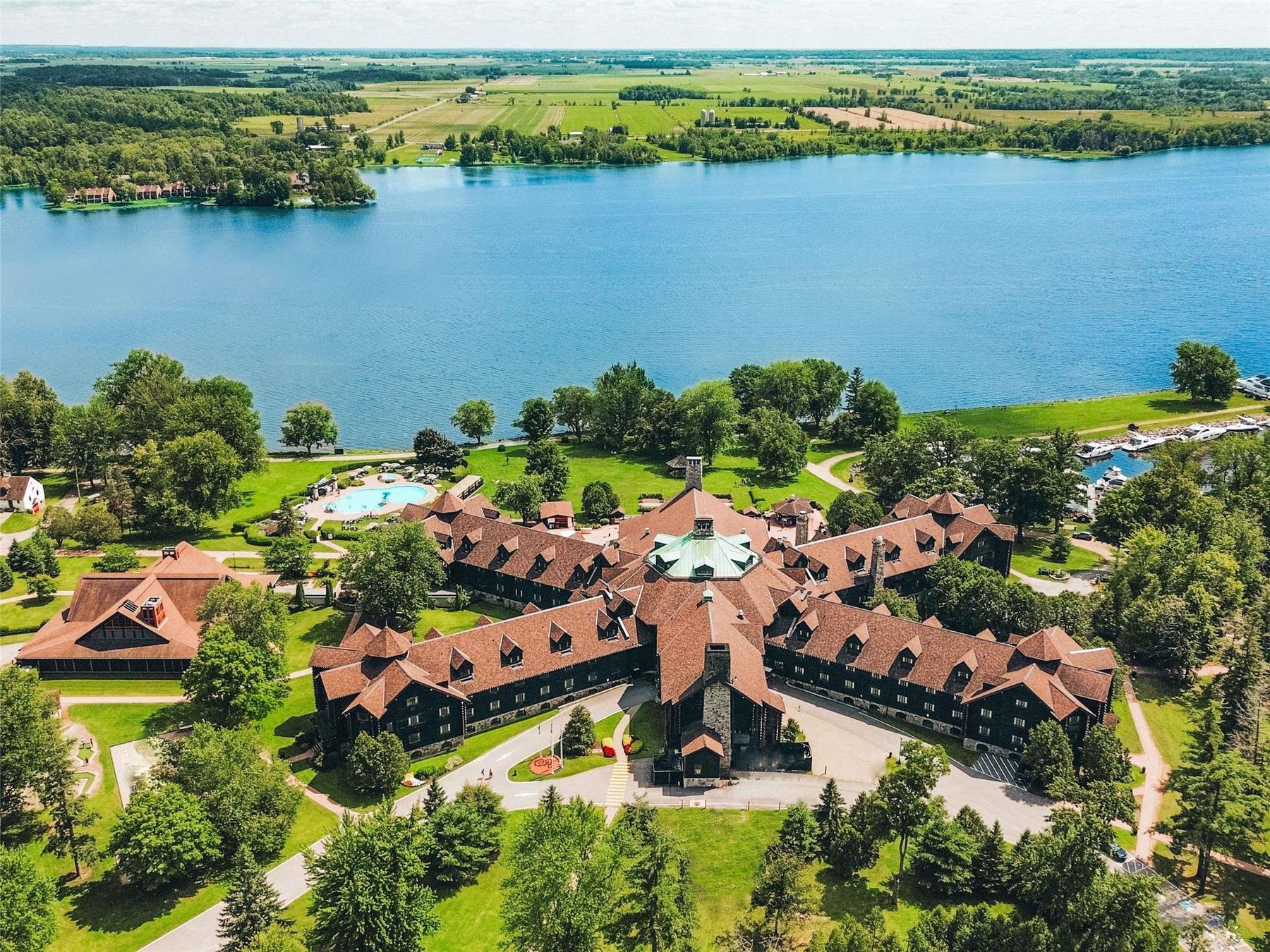 Fairmont Le Chateau Montebello