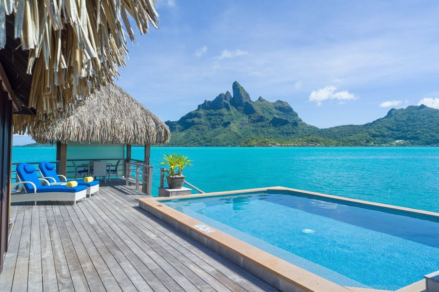 The St. Regis Bora Bora Resort, photo 2